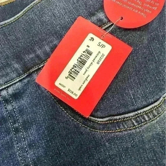 Nwt Spanx Skinny Distressed Jean Jeggings - Picture 3 of 4